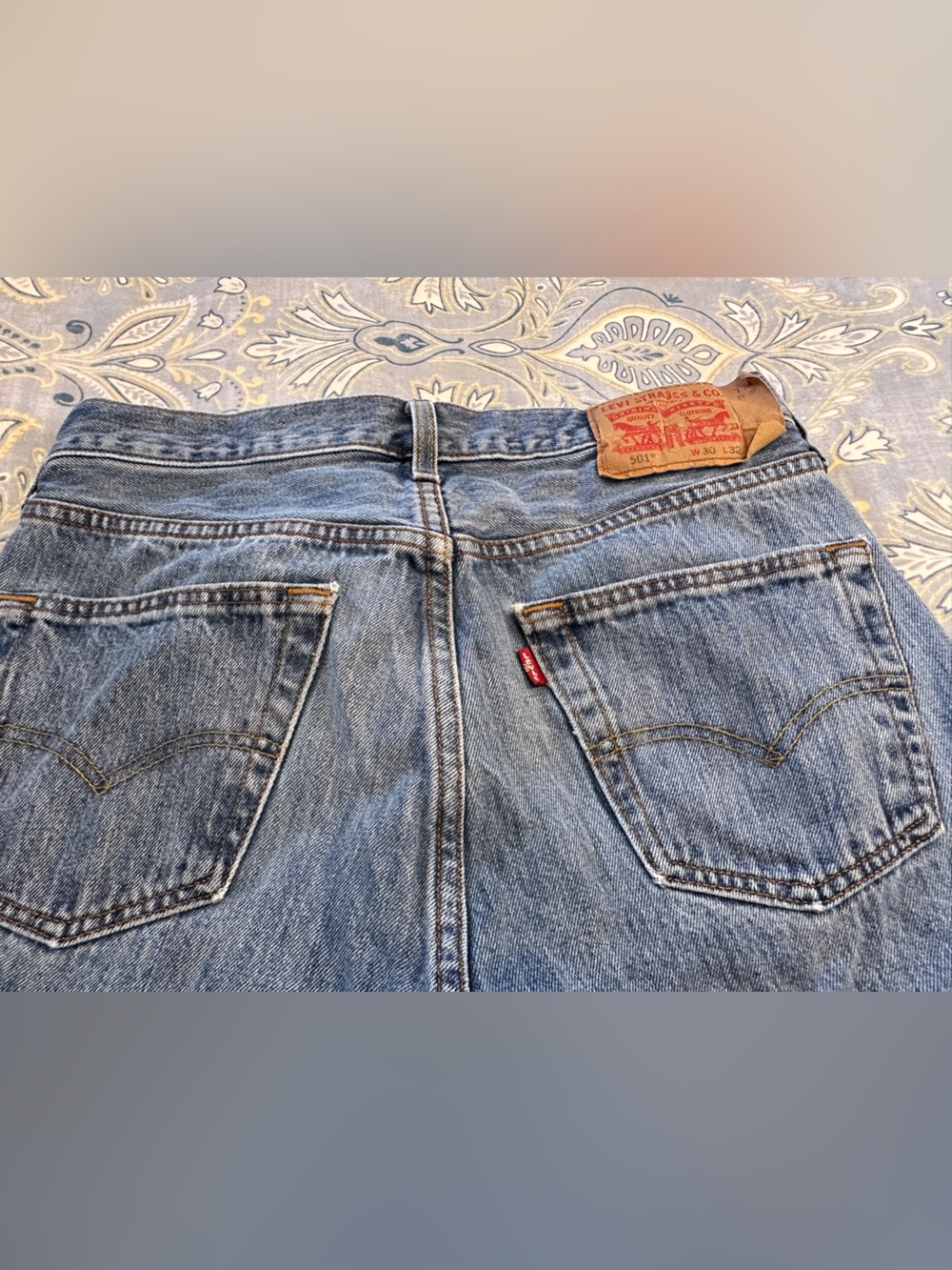 Levi's 501 Men's Classic Blue Straight-Leg Jeans